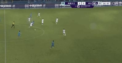 小在女人里动漫网站
